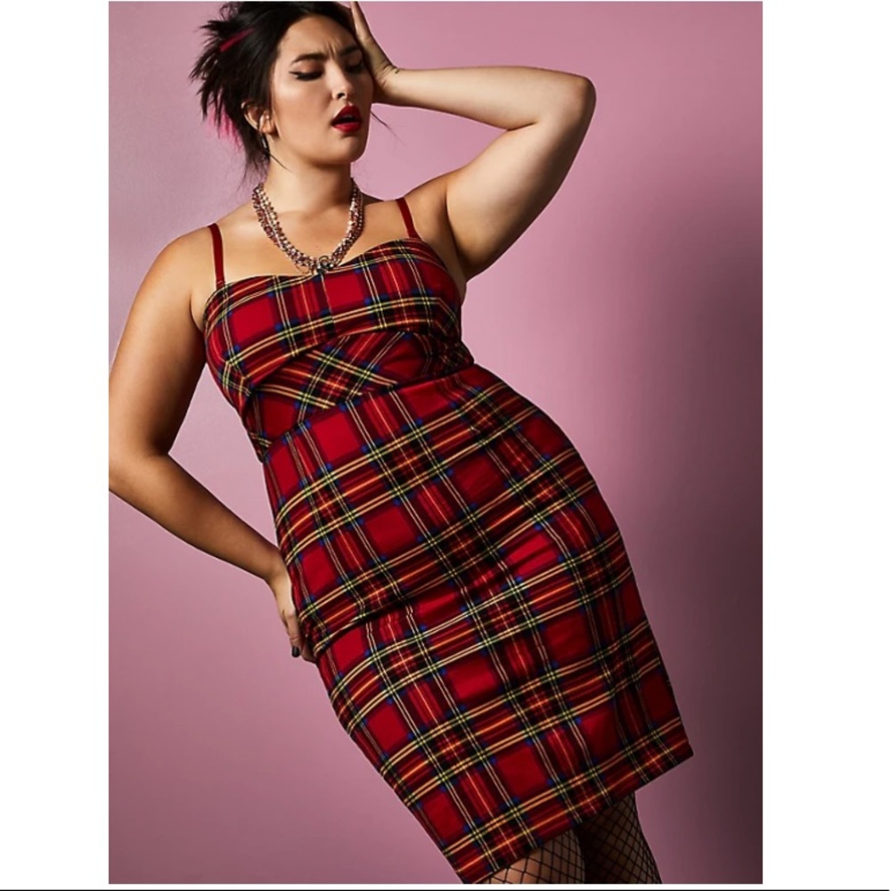 BETSEY JOHNSON RED TARTAN PONTE BODYCON DRESS